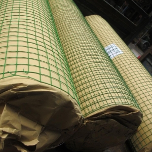 Lưới kẽm bọc nhựa